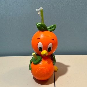 Flower and garden Orange bird sipper